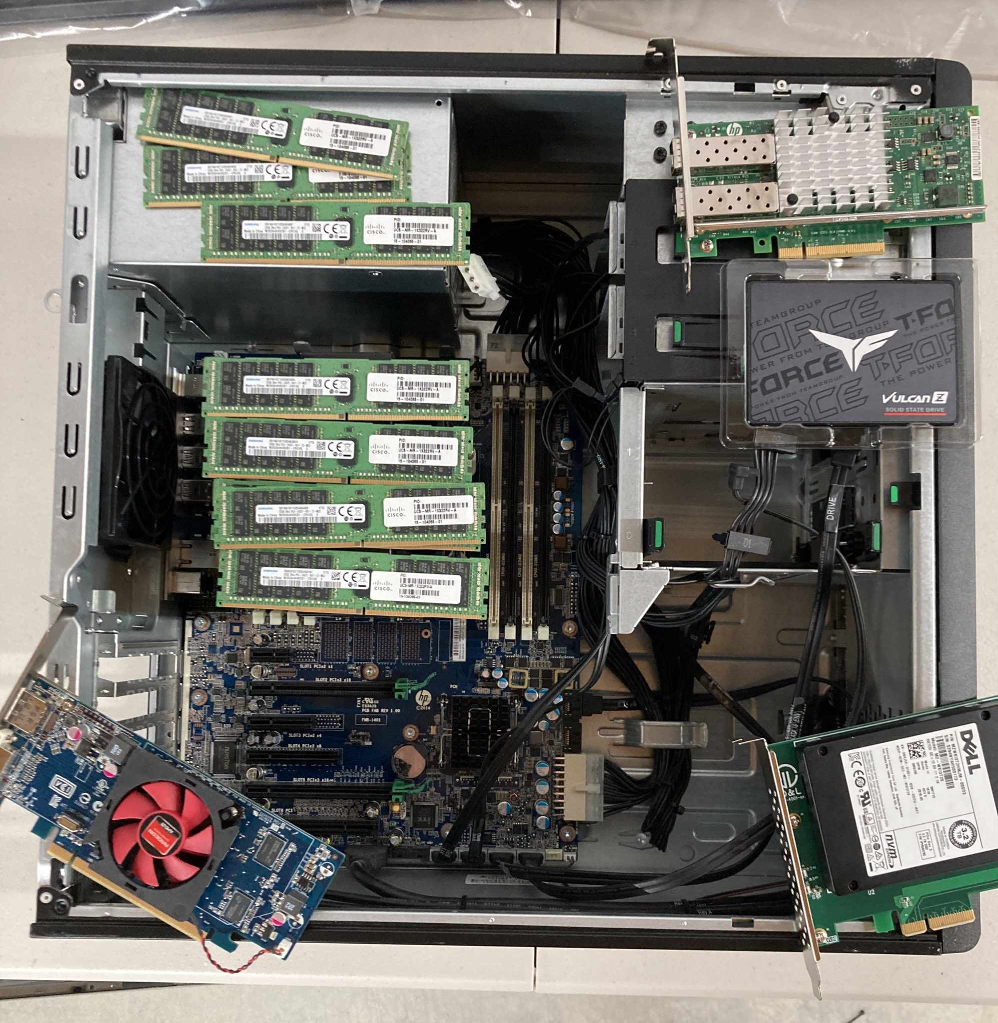 HP z440 parts before assembly